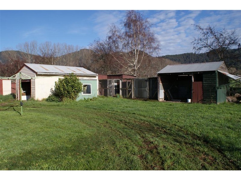 320 Lowana Road, Gunns Plains TAS 7315