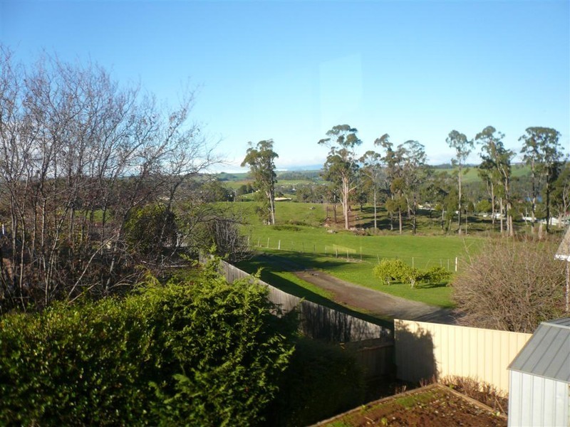 17 Jackson Avenue, Ulverstone TAS 7315