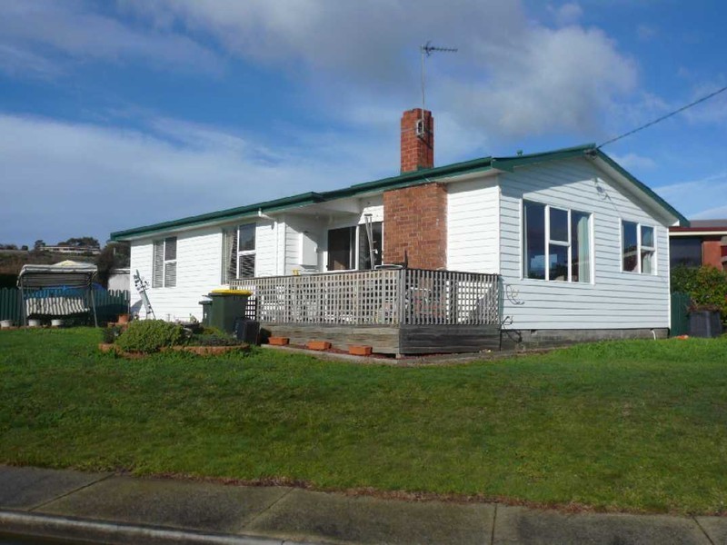 14 Smith Street, Ulverstone TAS 7315