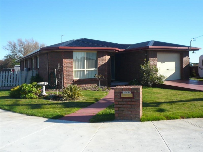 14 Turners Beach Road, Turners Beach TAS 7315