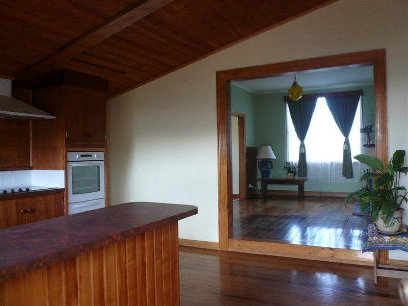 77 Clara Street, Ulverstone TAS 7315