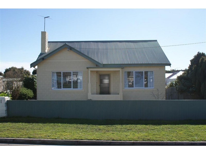 47 Leven Street, Ulverstone TAS 7315