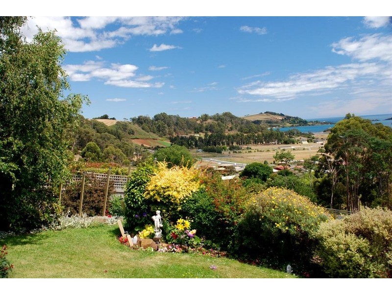 12 Highfield Crescent, Ulverstone TAS 7315