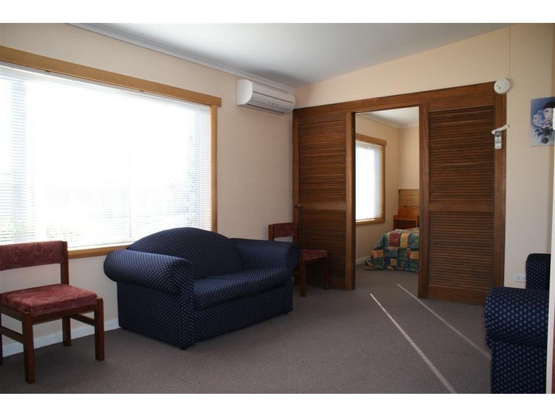 4 Moore Street, Ulverstone TAS 7315