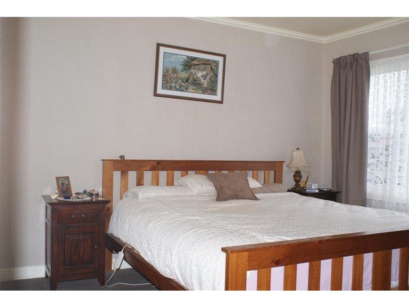 8 Braddon Street, Ulverstone TAS 7315