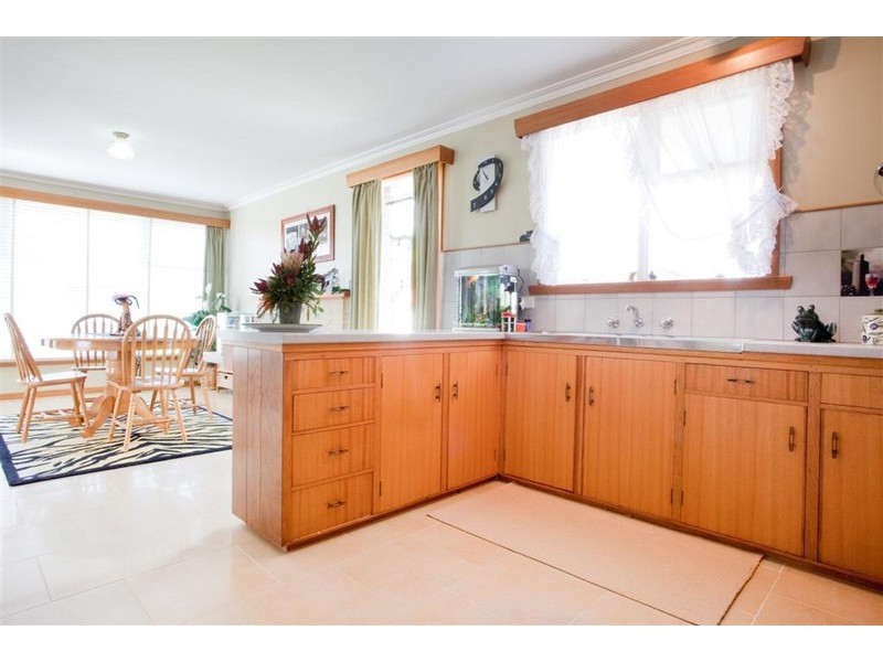 6 Quiggins Grove, Ulverstone TAS 7315