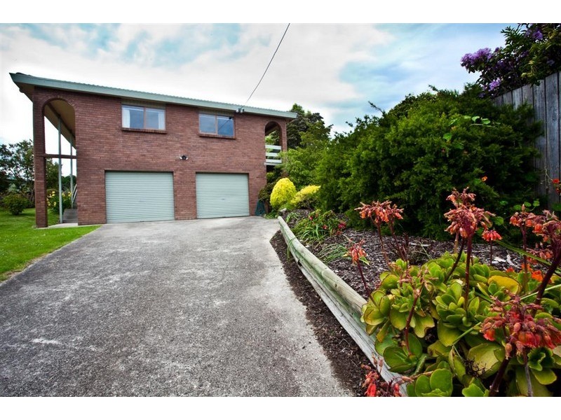 10 Scurrah Street, Ulverstone TAS 7315