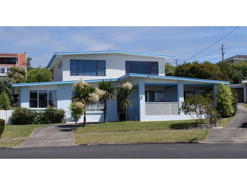 14 Richardson Street, Ulverstone TAS 7315