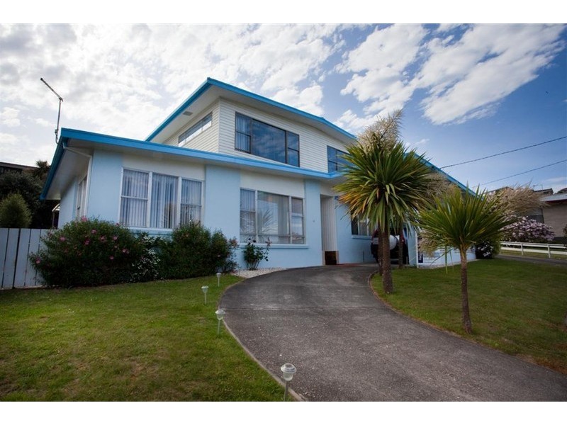 14 Richardson Street, Ulverstone TAS 7315