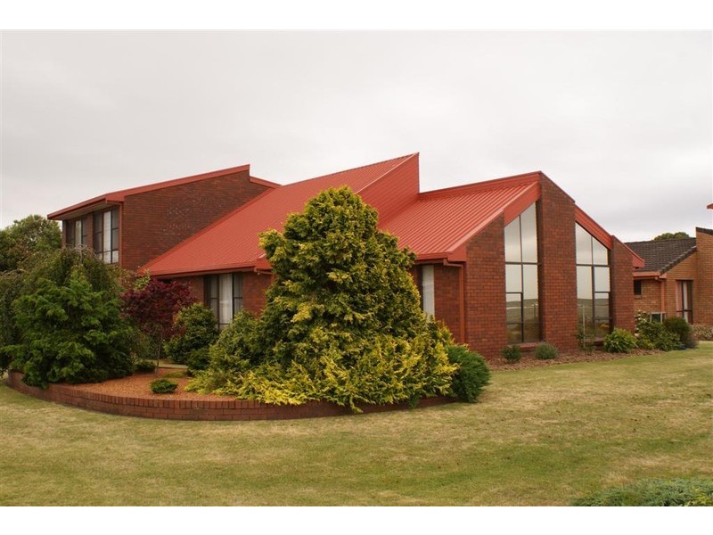 2 Maud Street, Ulverstone TAS 7315