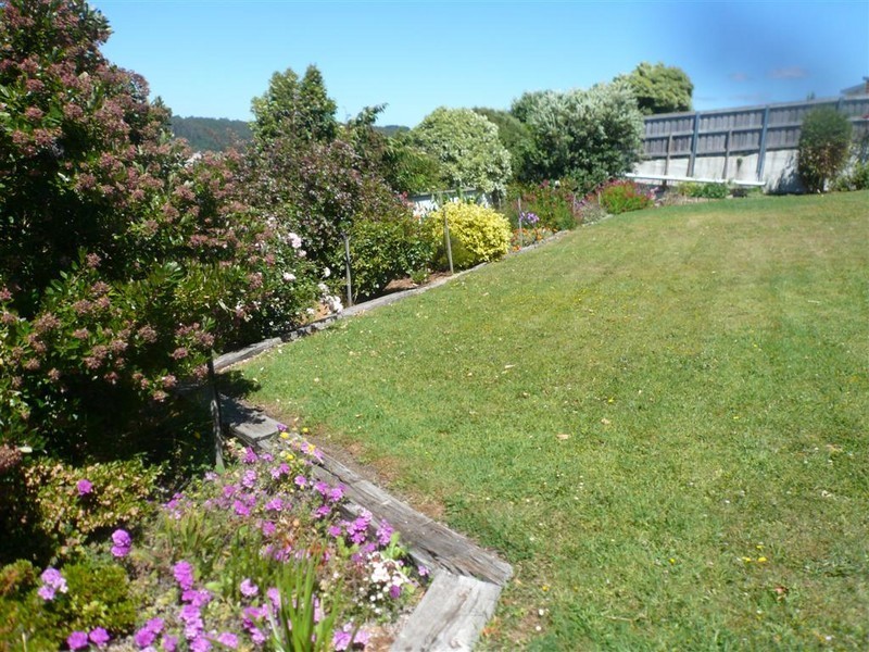 5 Laurel Place, Ulverstone TAS 7315