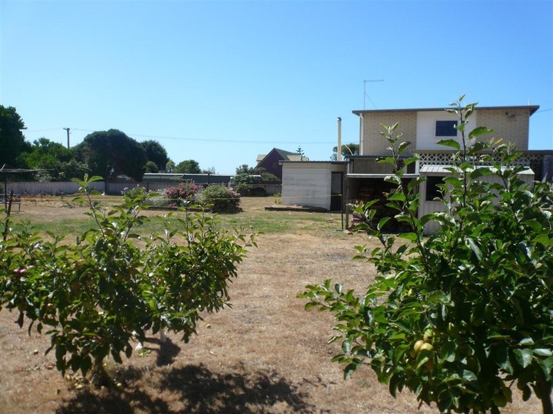 2 Clerke Street, Leith TAS 7315