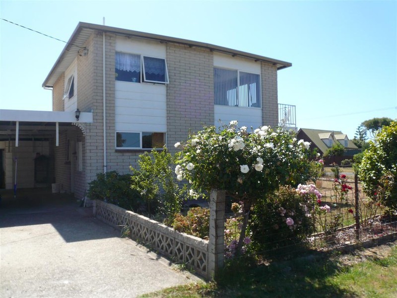 2 Clerke Street, Leith TAS 7315