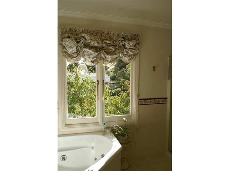 98 Queen Street, Ulverstone TAS 7315