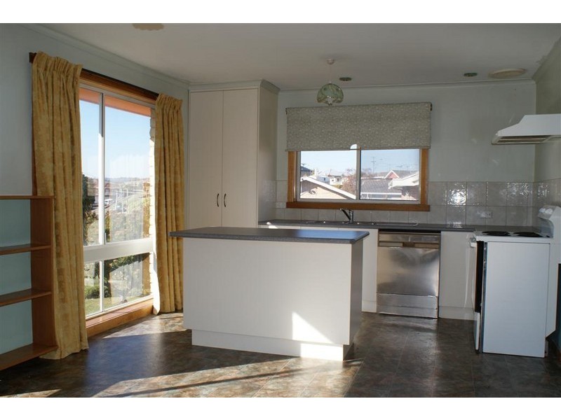 10 Richardson Street, Ulverstone TAS 7315