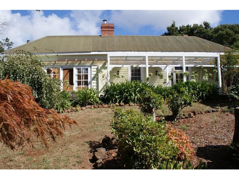 219 Pine Road, Penguin TAS 7316
