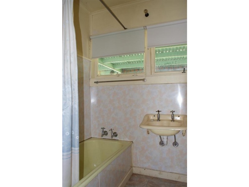 130 Alexandra Road, Ulverstone TAS 7315