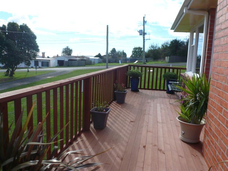 128 Trevor Street, Ulverstone TAS 7315