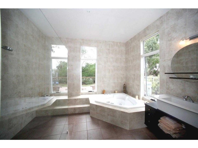 34 Turners Avenue, Turners Beach TAS 7315