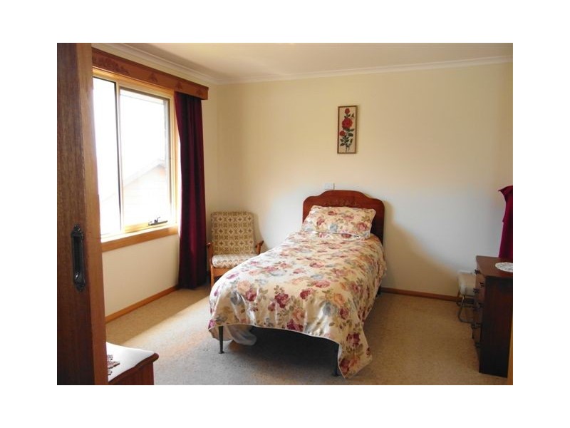17 Kywong Crescent, Ulverstone TAS 7315