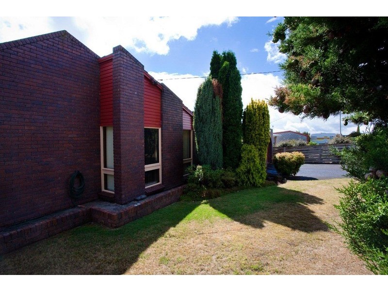 15 Burnett Crescent, Ulverstone TAS 7315