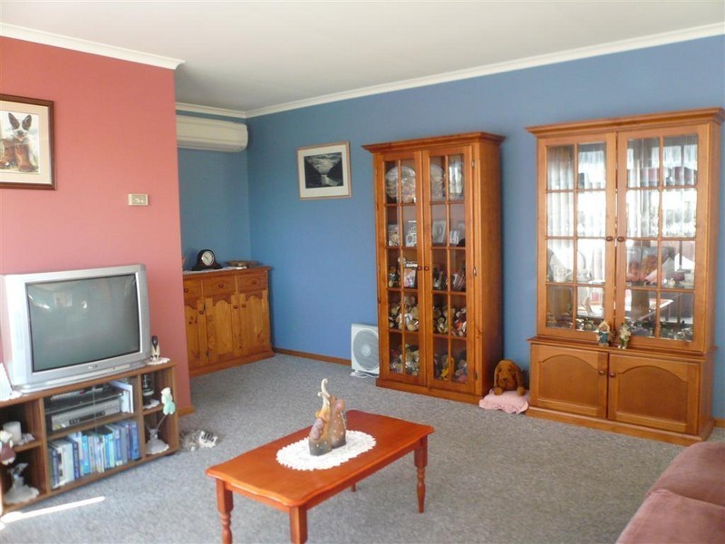 Unit 2/9  Parson Street, Ulverstone TAS 7315