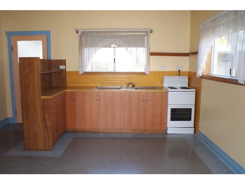 92 Leven Street, Ulverstone TAS 7315