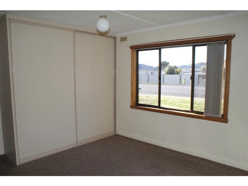 86 Lovett Street, Ulverstone TAS 7315