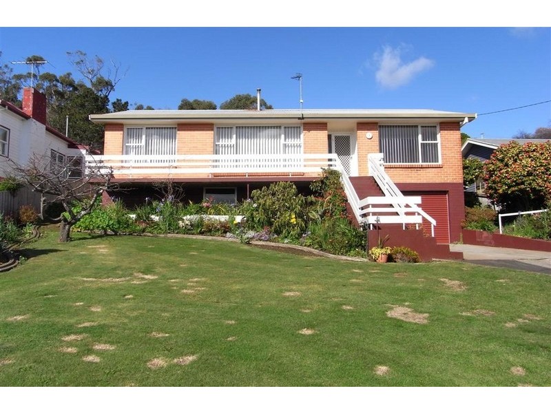 22 William Street, Ulverstone TAS 7315