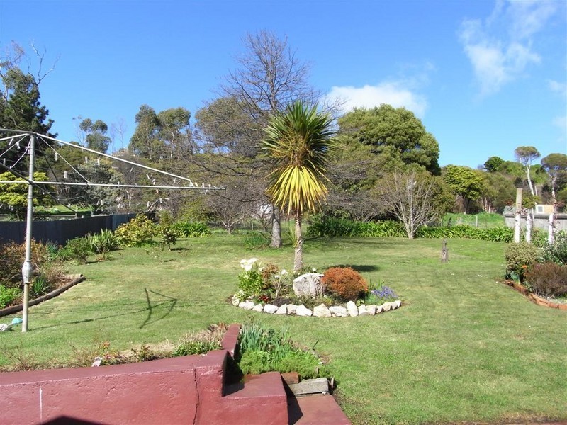 22 William Street, Ulverstone TAS 7315