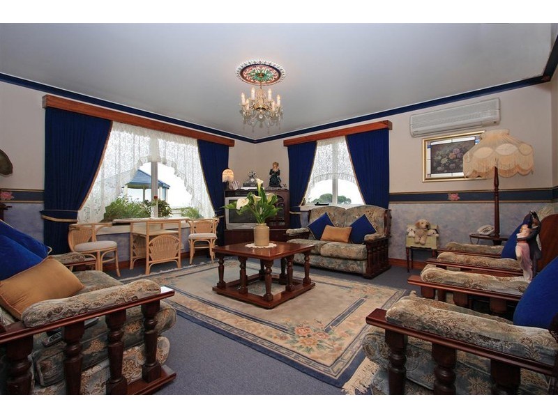 141 Penguin Road, Ulverstone TAS 7315