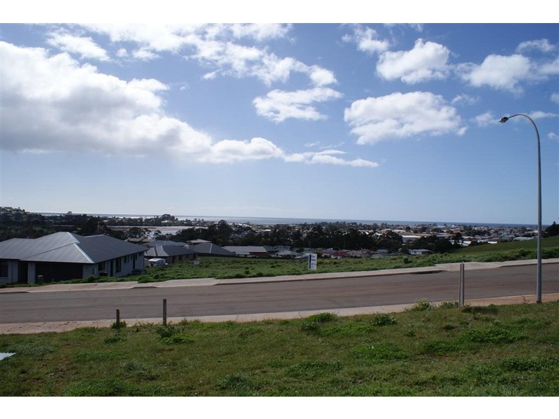 14 (Lot 118) Southern Cross Drive, Ulverstone TAS 7315