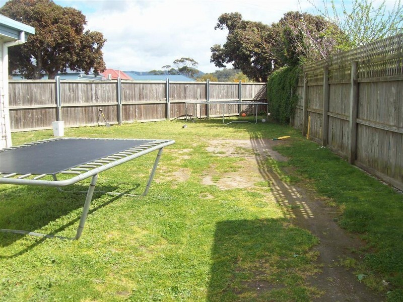 6 Hobbs Parade, Ulverstone TAS 7315