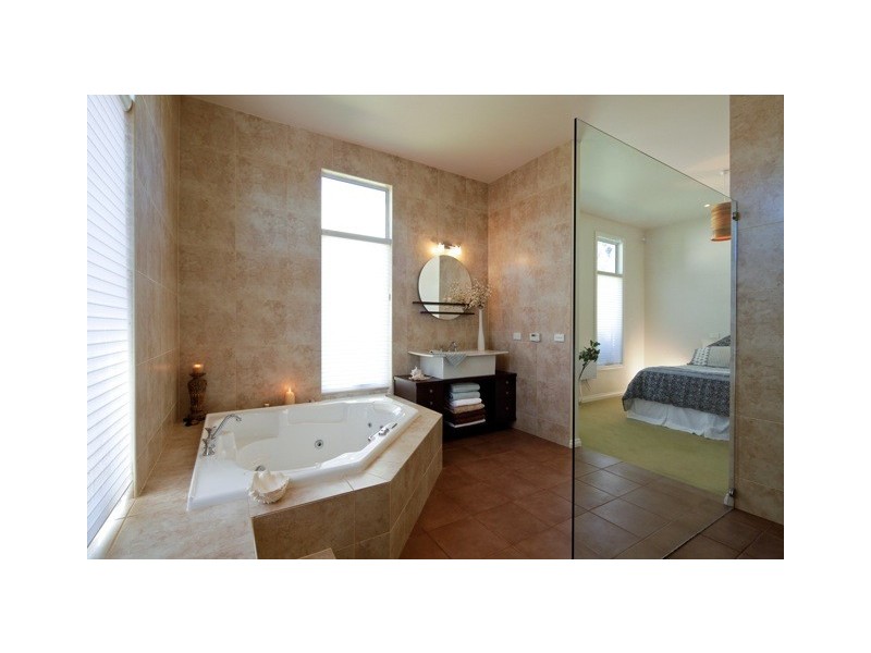 34 Turners Avenue, Turners Beach TAS 7315