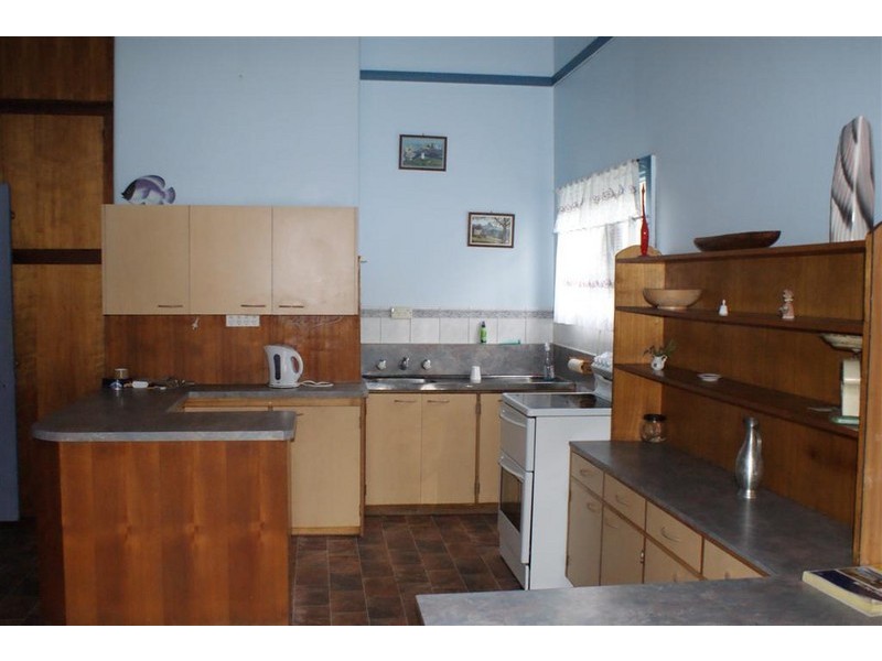 18 Alexandra Road, Ulverstone TAS 7315