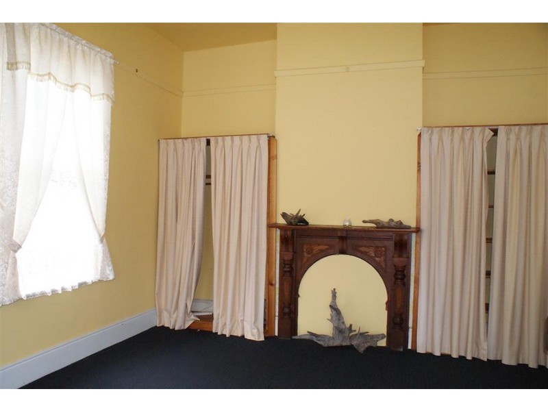 18 Alexandra Road, Ulverstone TAS 7315