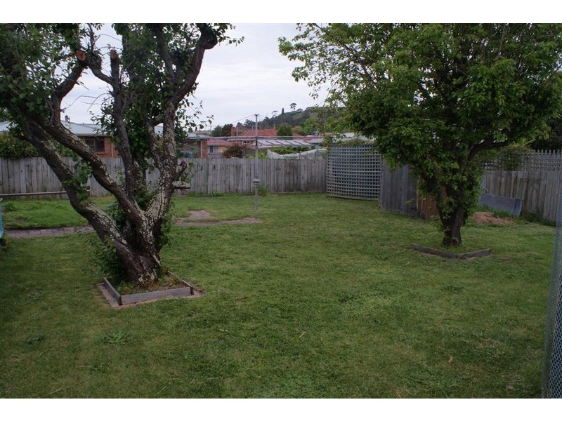 18 Alexandra Road, Ulverstone TAS 7315
