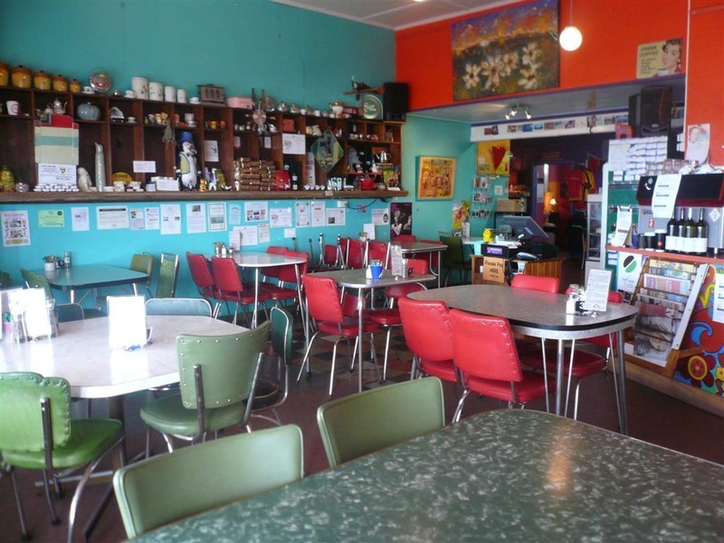 74 Main Street, Penguin TAS 7316