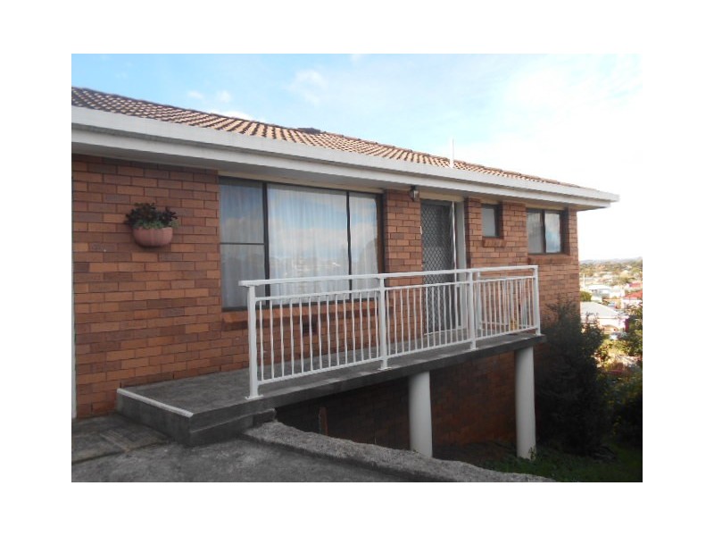 12 Kywong Crescent, West Ulverstone TAS 7315