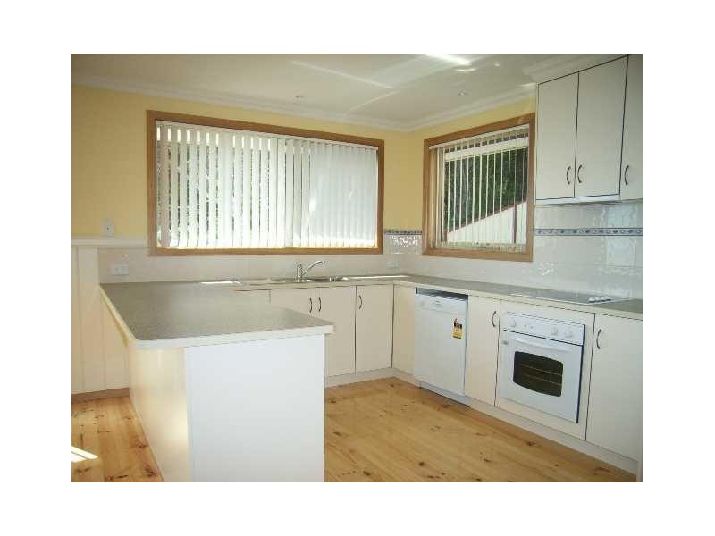 2/16 A William Street, Ulverstone TAS 7315