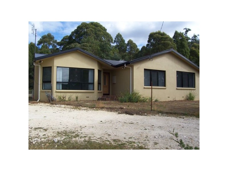 800 Lowanna Road, Gunns Plains TAS 7315
