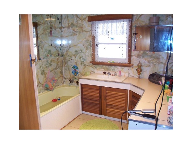 8 SHORT ST, Ulverstone TAS 7315