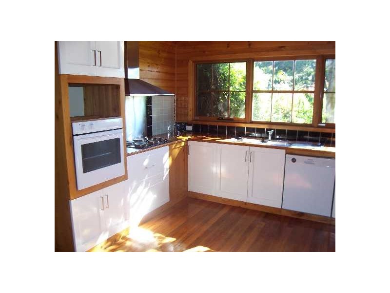 839 Castra RD, Spalford TAS 7315