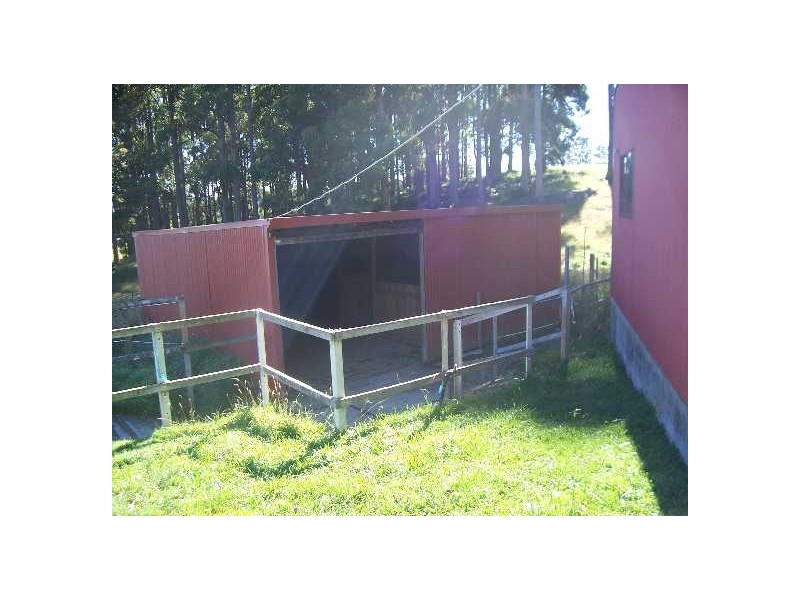 839 Castra RD, Spalford TAS 7315