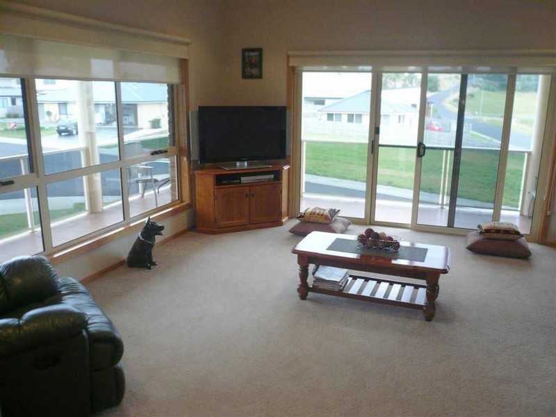 2 Holliview Way, Ulverstone TAS 7315