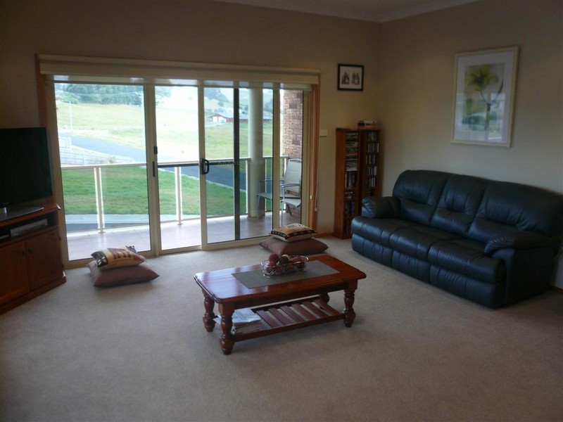 2 Holliview Way, Ulverstone TAS 7315