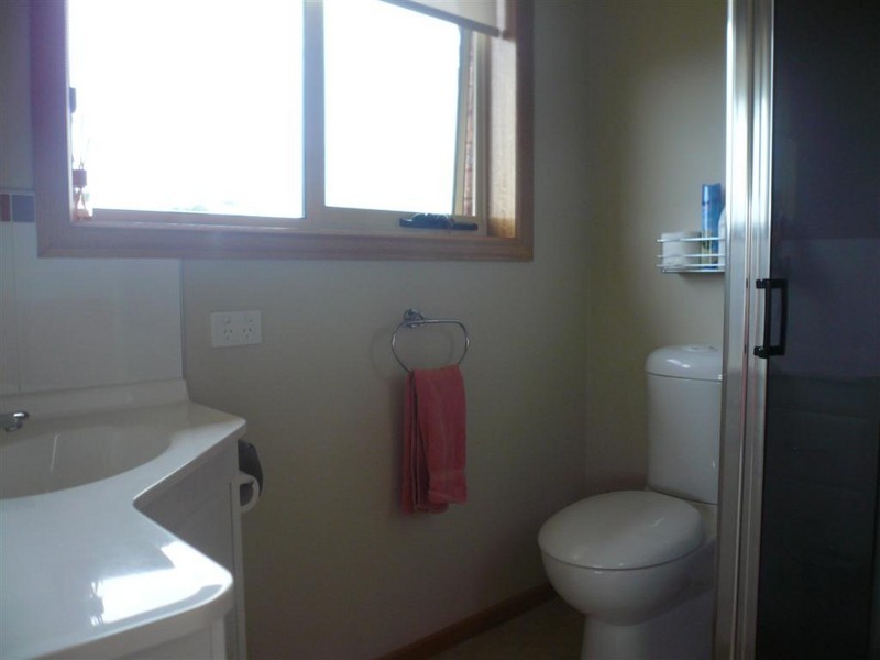 2 Holliview Way, Ulverstone TAS 7315