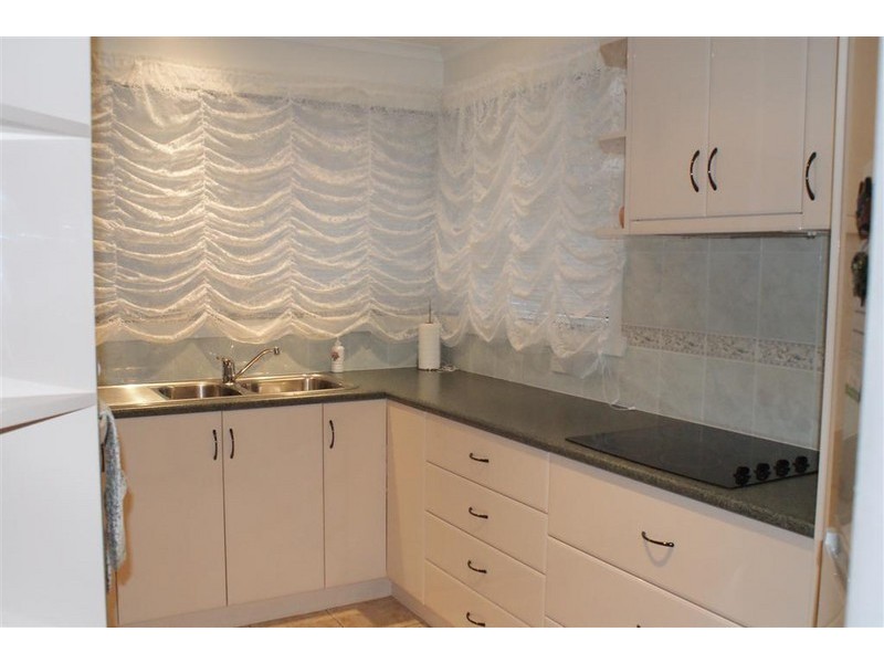 Unit 2/42 Main Street, Ulverstone TAS 7315