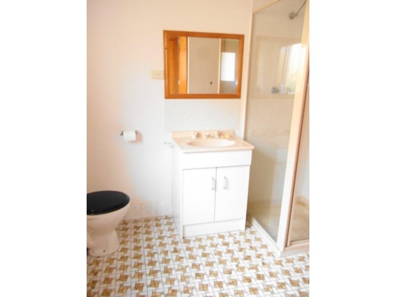 1, 2, 3 or 4 – 65 Queen Street, Ulverstone TAS 7315