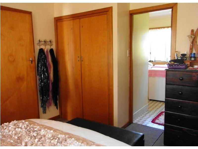 1, 2, 3 or 4 – 65 Queen Street, Ulverstone TAS 7315